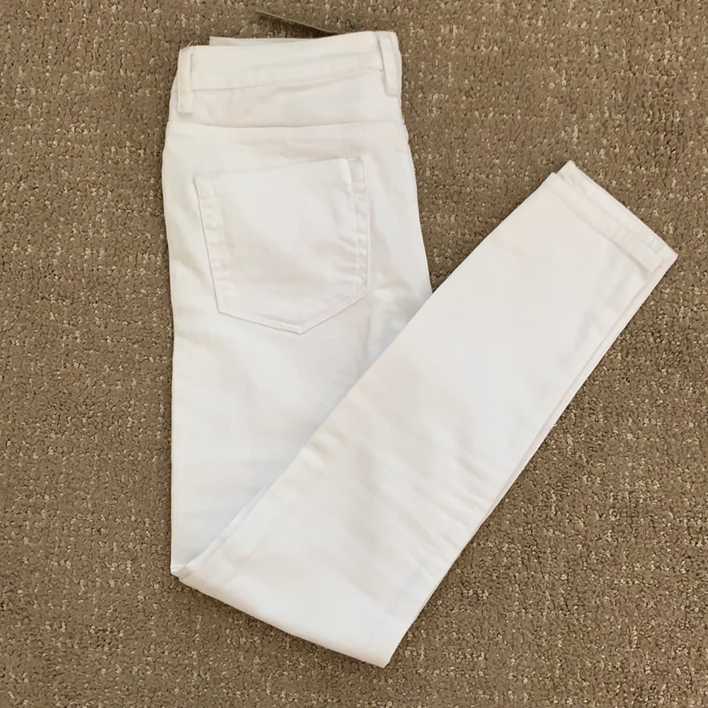 NWT💕 ASOS Denim White Skinny Jeans